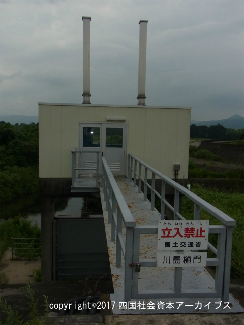 川島樋門（川島町）02.jpg