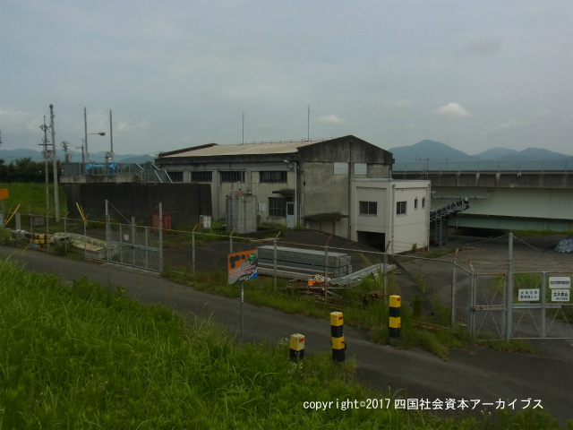 正法寺川排水機場（徳島市左岸）01.jpg