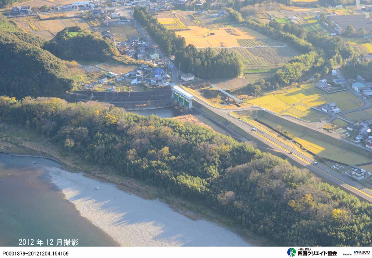神母樋門（仁淀川水系） | 四国社会資本アーカイブス