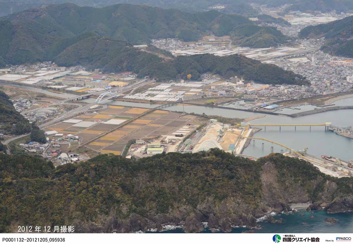 P0001132-20121205_095936須崎西ＩＣ（左端）.jpg
