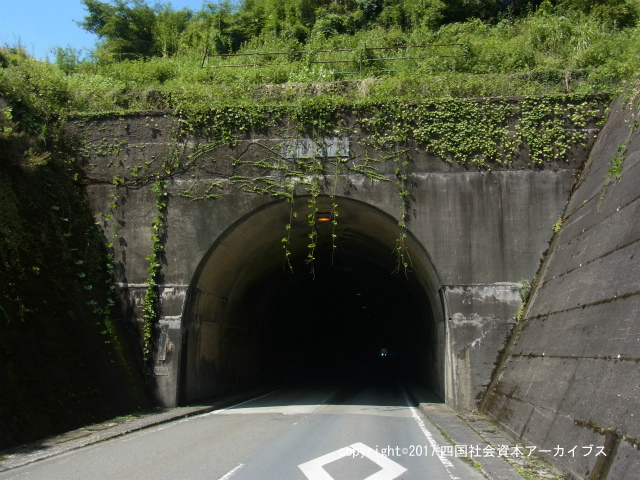 風早トンネル03.jpg